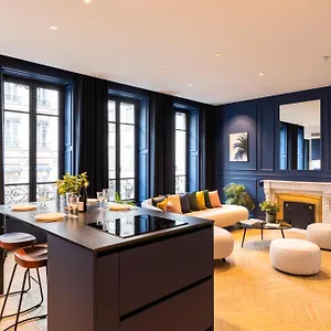 Apartment Mohom - Bellecordiere, Lyon